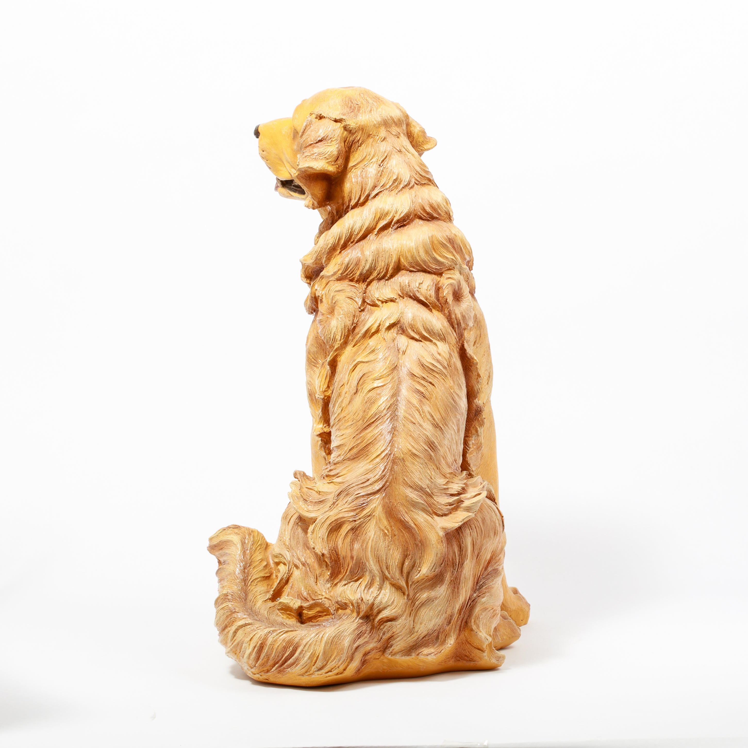Gerçekçi Golden Retriever Polyester Köpek Heykeli – Dekoratif Figür