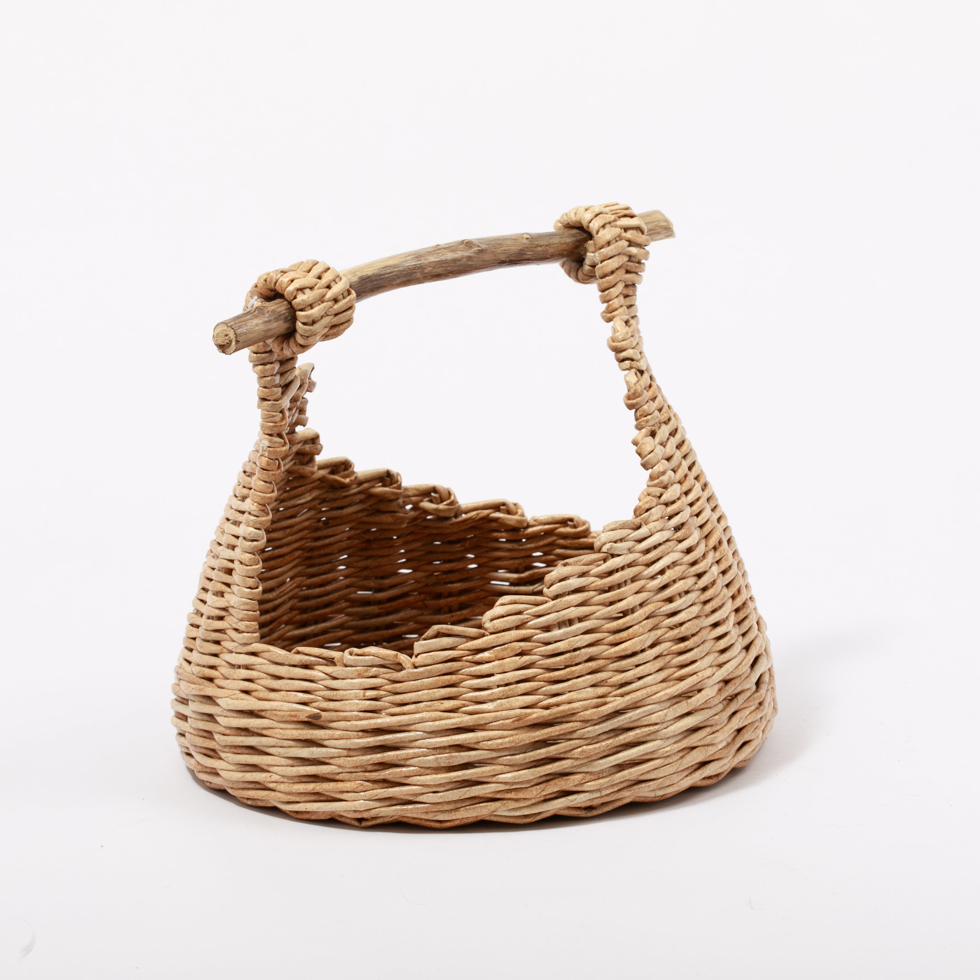 Ahşap Dal Saplı El Yapımı Rustik Hasır Sepet
