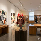 Modern Da Vinci Büstü – Kırmızı Şapkalı ve Gözlüklü Pop Art Heykel